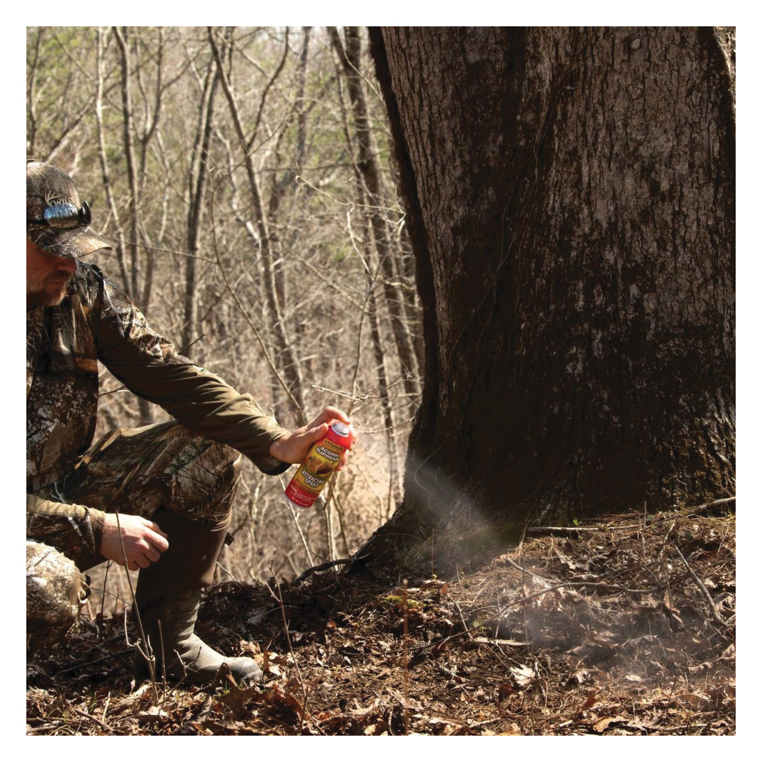 Wildlife Research Acorn Supreme Food Scent Attractor Spray, 8 oz Aerosol Can - Wildlife Research