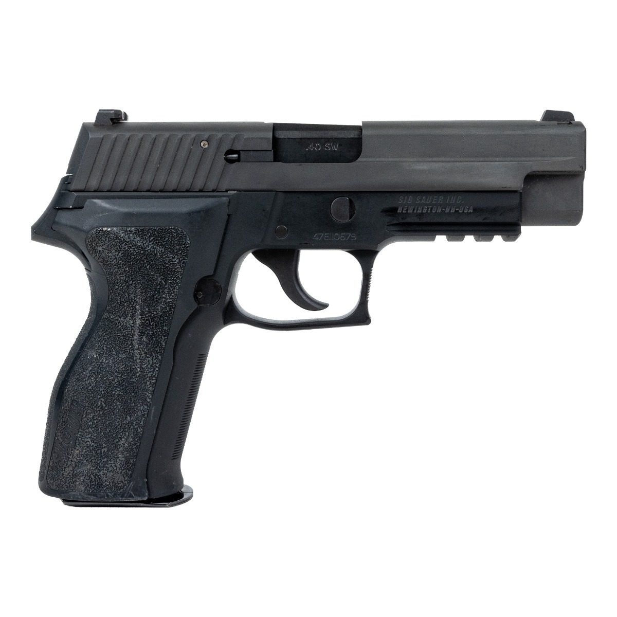 Sig Sauer Pistol P226 Used LE Trade In 40 S&W 4.4" 12rd DAK Trigger Pistol, Good Condition - SIGGU22640B - Sig Sauer