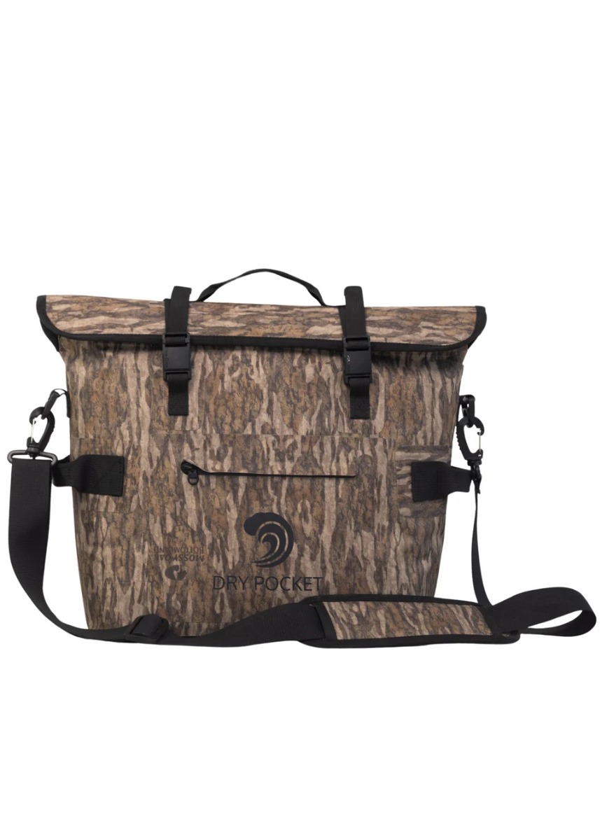 Dry Pocket Day-Pack, Bottomland Camo - 1182