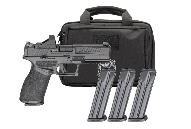 Springfield GearPac Echelon 4.5" 9mm Luger (3)17rd/(1)20rd Handgun w/ Green Dot & Bag - Springfield Armory